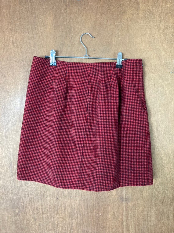 80's Vintage Red + Black Checkered Wool Mini Skir… - image 5