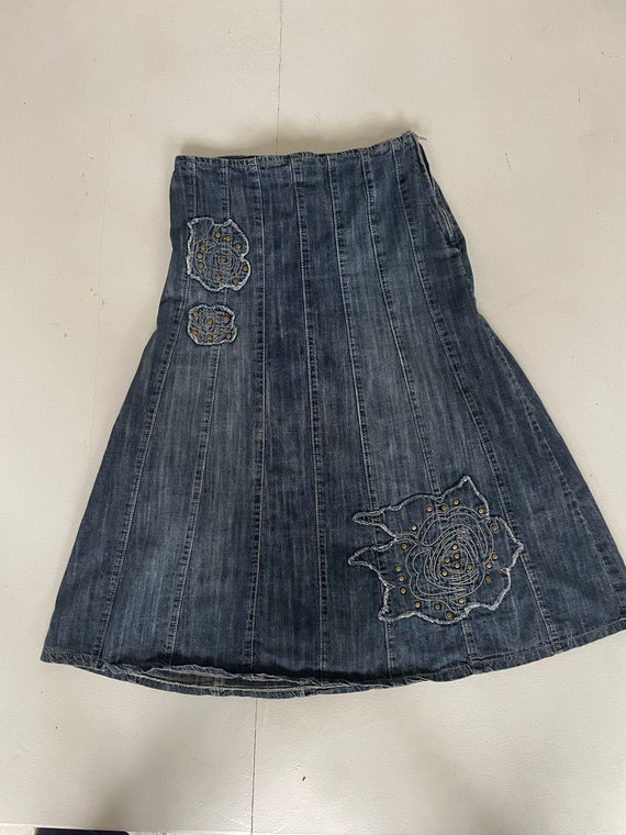 Denim Midi Skirt Vintage Y2K Late 90's Studded Fl… - image 6