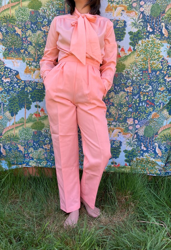 High Waisted Peach Front Crease Vintage Pants w/ Matc… Gem