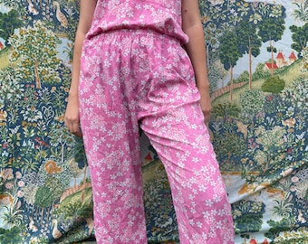 90's Pink Flower Power Hand Made Loungewear Set , Matching Pant's and Top Vintage Set, Pink Floral Vintage Set Women's Vintage  // M-L
