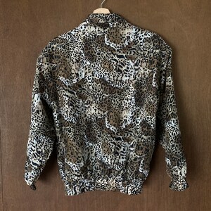 90's Pure Silk Leopard Print Bomber Jacket// M-XL image 6