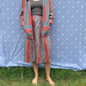 Two Piece Raw Silk Vertical Stripe 70's Vintage Suit, Skirt and Blazer // XS-S image 2