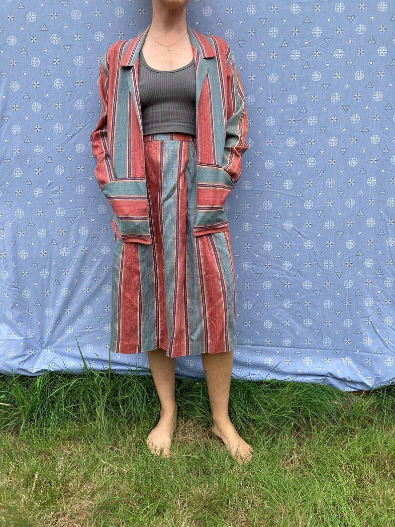 Two Piece Raw Silk Vertical Stripe 70's Vintage Suit, Skirt and Blazer // XS-S image 2