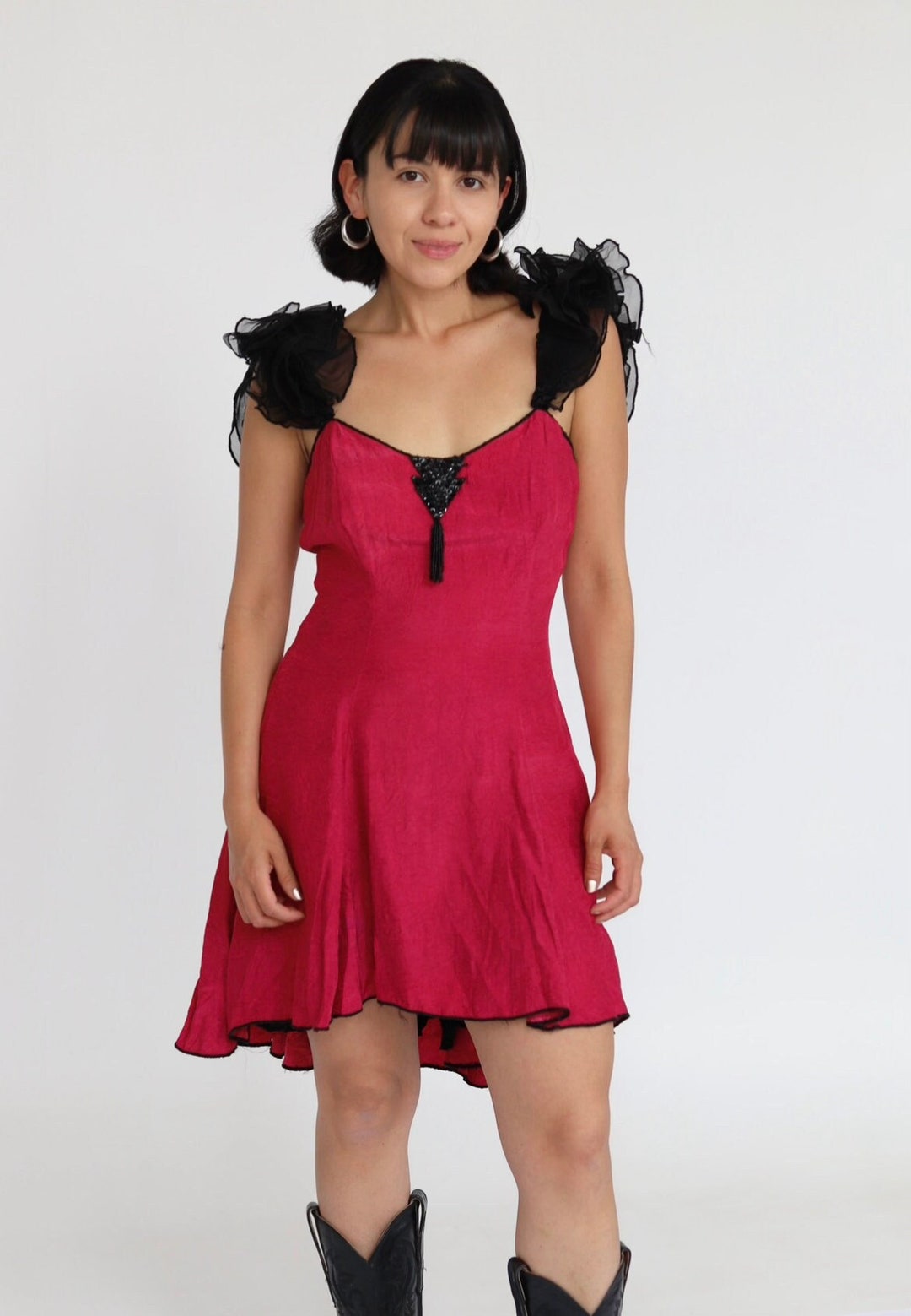 Vintage 90’s pink ruffle mini dress