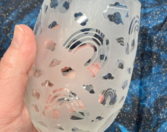Etched Rainbow Wine Glass, Boho Cloud Design (20oz Stemless)