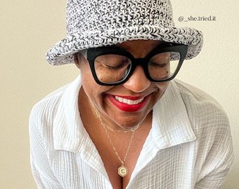 Black or White Bucket Hat | Crochet Bucket Hat | Beginner Pattern | Includes chart, written & 40+ min video tutorial | PDF Download Only