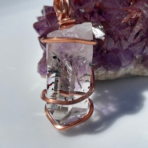 Harlequin Quartz Wire Wrapped Pendant / Crystal Raw Stone / Daily Pendant / Gemstone Pendant / Balance Emotions / Remove fears / FREE SHIP