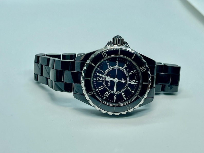 Chanel ceramic watch / J 12 image 2