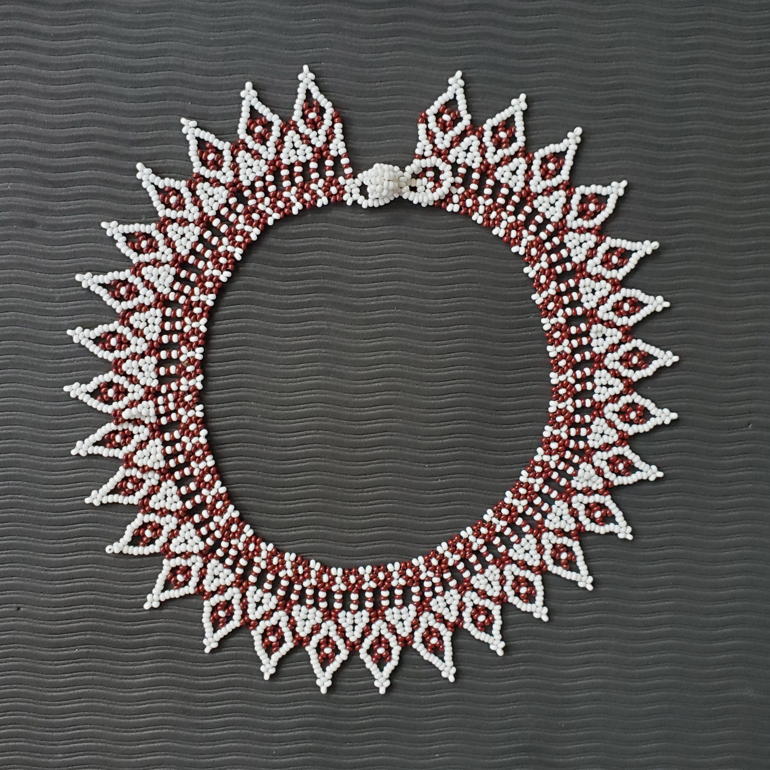 Collier Perles Artisanat Indigène Colombien - Multicolore Fait Main Prosperity Pathways