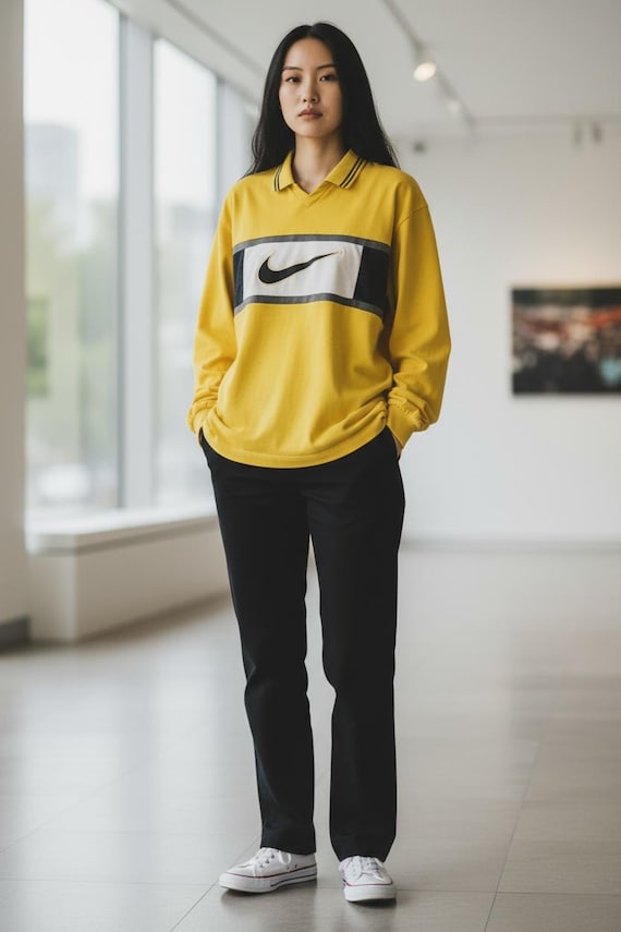 Authentic!!vintage 90s NIKE Middle Logo Embroidered Polo Shirt