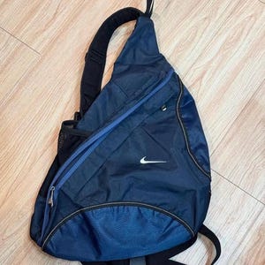 Rare!! Vintage NIKE Embroidered Swoosh Sling Bag Single Strap Crossbody Shoulder Backpack blue white Y2K