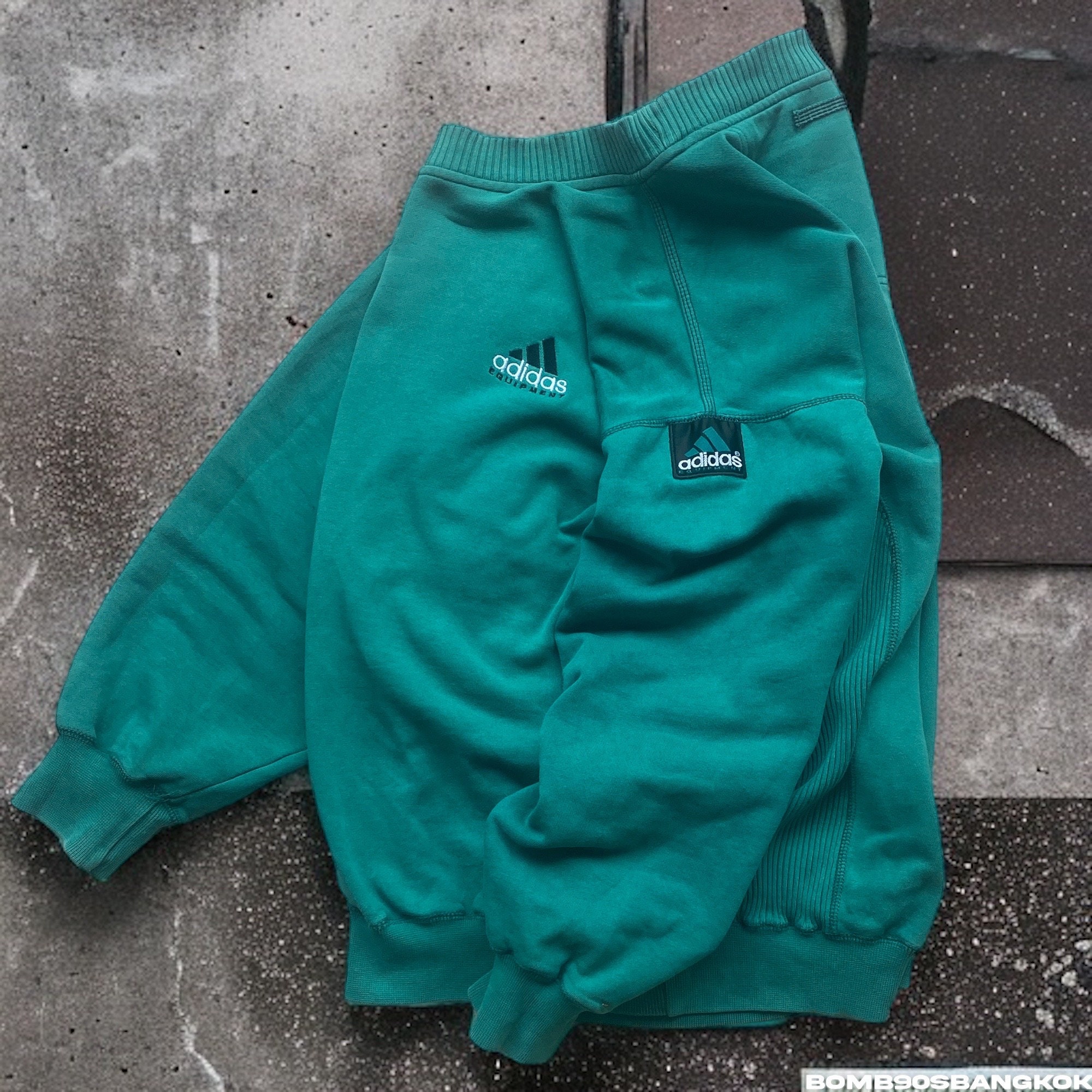 90s adidas EQT スウェット 名作 80s vintage Vintage 90s Adidas EQT Green Embroidered Crewneck Sweatshirt