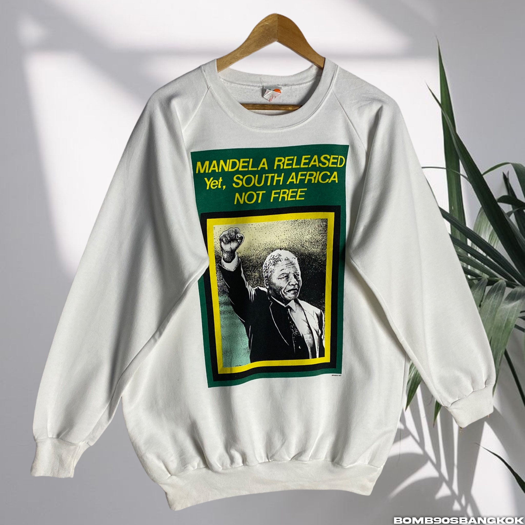 激レア！EDUBE / NELSON MANDELA Vintage Nelson Mandela Graphic Sweatshirt - South Africa Print