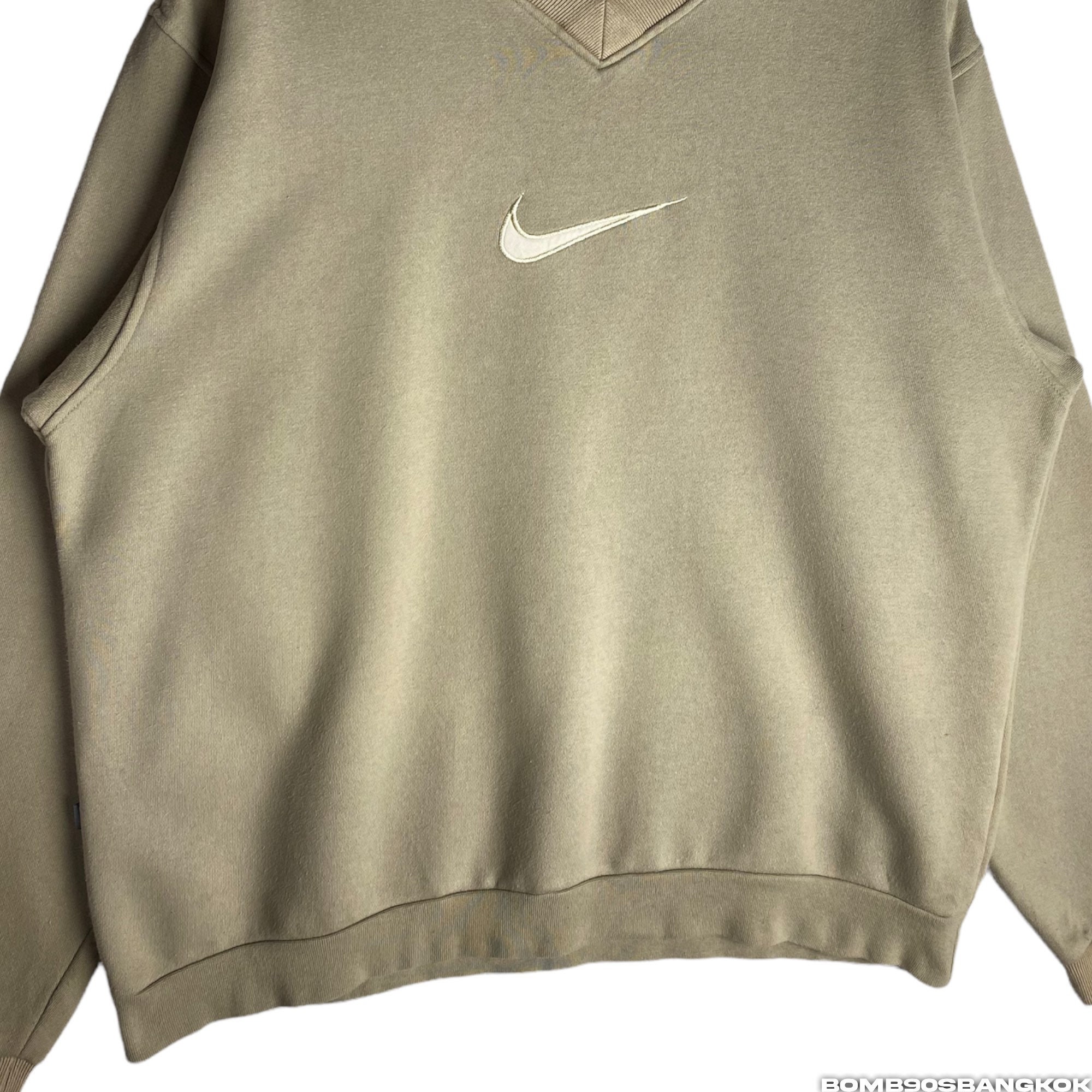 Rare!!vintage 90s NIKE Center Logo Swoosh Beige Embroidered