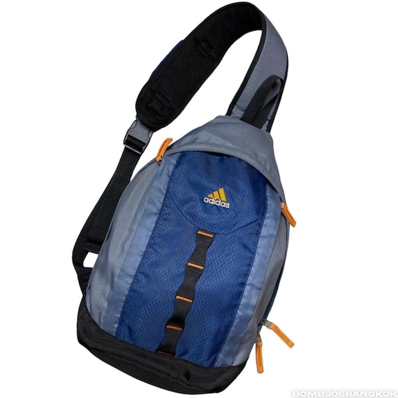 Rare!! Vintage Adidas Performance / Mini Logo Sling Bag Rare!! Vintage Adidas Performance / Mini Logo Sling Bag