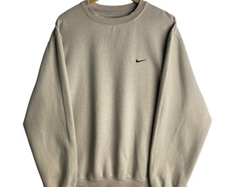 nike beige sweater vintage