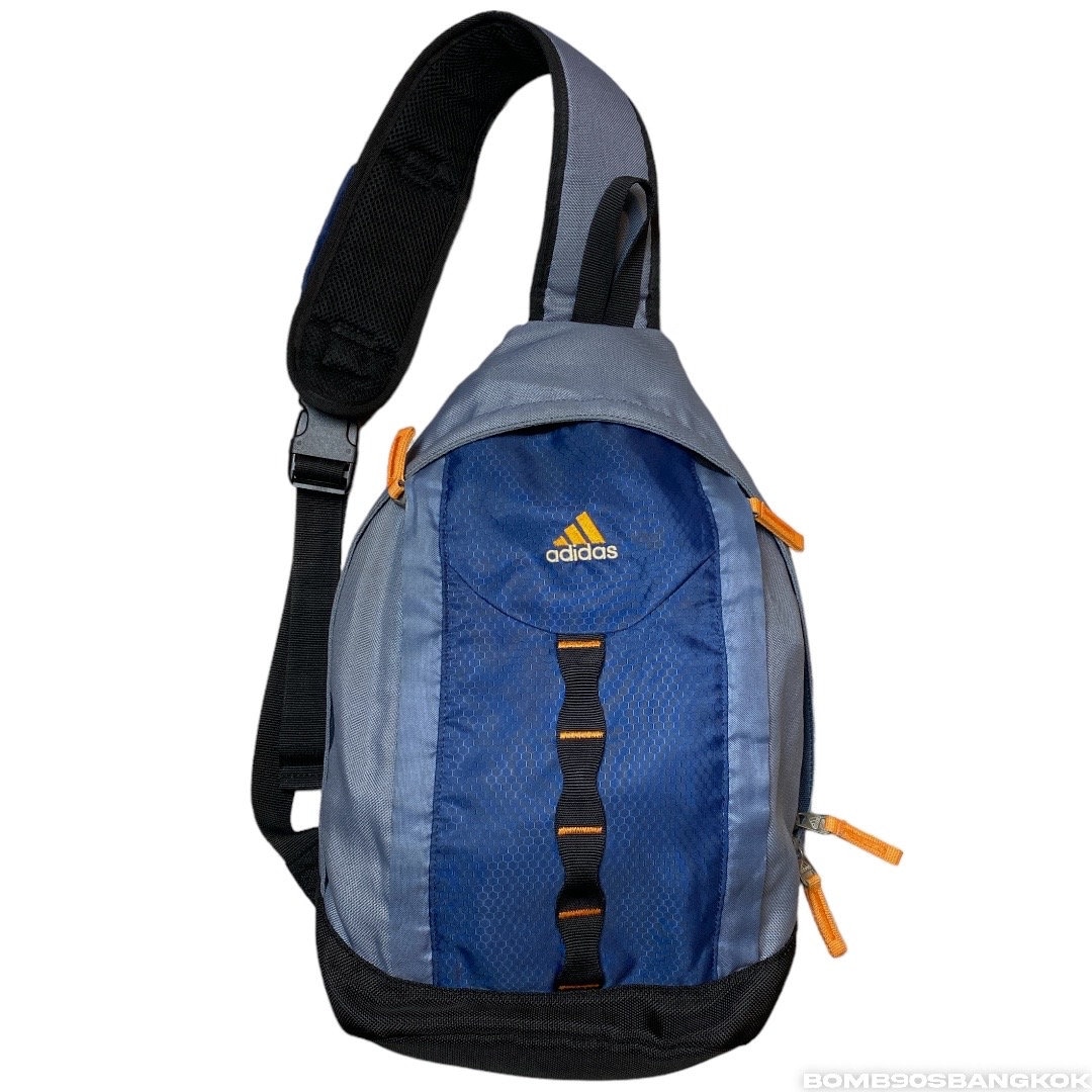 Rare!! Vintage Adidas Performance / Mini Logo Sling Bag Rare!! Vintage Adidas Performance / Mini Logo Sling Bag