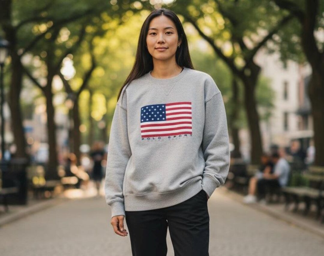 Vintage 90s POLO SPORT Ralph Lauren USA Flag Sweatshirt - Size M
