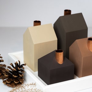 Couronne de l'Avent moderne Bougeoirs en bois maison lot de 4 + plateau de bougie de l'Avent en bois blanc carré. Pièce maîtresse.