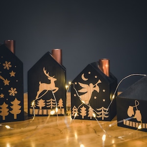 Wooden Advent wreath black Candle holder set of 4 different heights.Festive table centerpiece. Christmas gift.