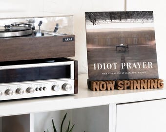Oak Wood Now Spinning Record Stand: Vinyl Display