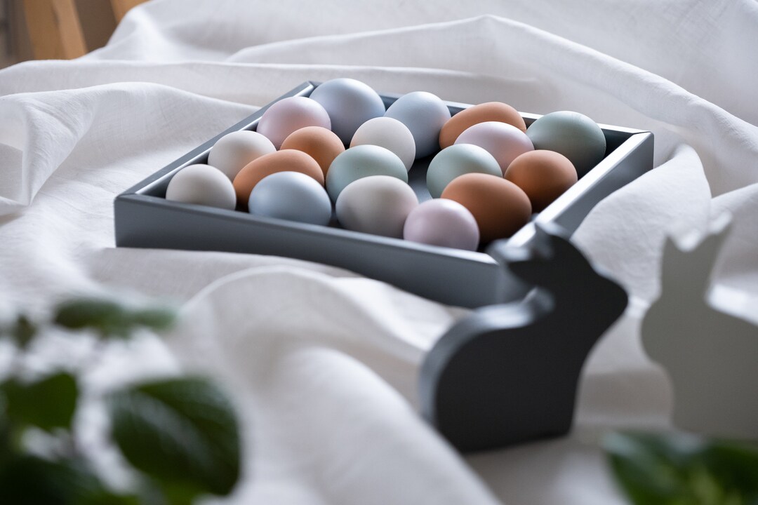 Egg Holder, Easter Egg Plate, Easter Decorations, Easter Egg, Easter Egg Tokens, Easter Egg