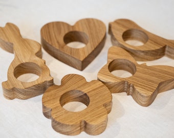Oak Wood Easter Egg Holder: Holiday Table Decor