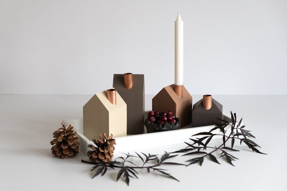 Moderne Adventskerzenhalter aus Holz: Haus Set mit Tablett