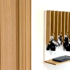 Porte-clés moderne pour entrée, étagère à clés, organiseur de clés moderne, porte-clés pour mur, organiseur d'entrée pour la maison, organiseur de courrier mural with 1 shelf