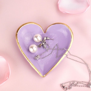 Lavender heart trinket dish Personalized gift Ring holder Grandma gift Handmade Unique jewelry tray Ring dish Gift for mom Lavender decor