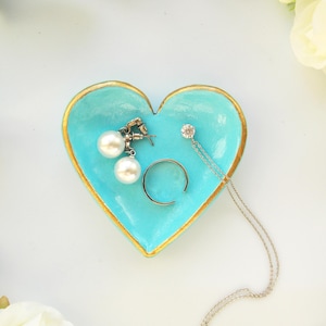 Something blue ring heart dish Jewelry tray Engagement ring dish Sky blue decor Jewelry holder Bridesmaid gift Blue key dish Ring organizer