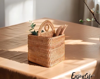 Panier de rangement de bureau en rotin, boîte de rangement carrée en rotin, panier tissé naturel créatif, cadeau de pendaison de crémaillère