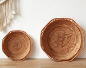 Vintage Rattan Woven Fruit Basket,Handcrafted Desktop Fruit Bread Nuts Candies Tray, Serving Tray Basket