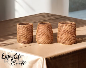 Rattan Woven Desktop Stationery Container,Rattan Cosmetic Pen Holder Storage Box,Rattan Chopsticks Container