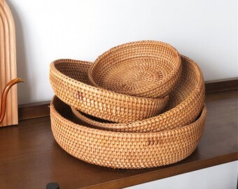 Rattan Woven Oval Storage Basket,Handcrafted Desktop Fruit Bread Nuts Candies Storage Box Basket,Housewarming Presents