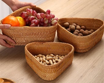 Rattan Woven Triangle Storage Basket,Handcrafted Desktop Fruit Bread Nuts Candies Storage Box Basket,Housewarming Presents