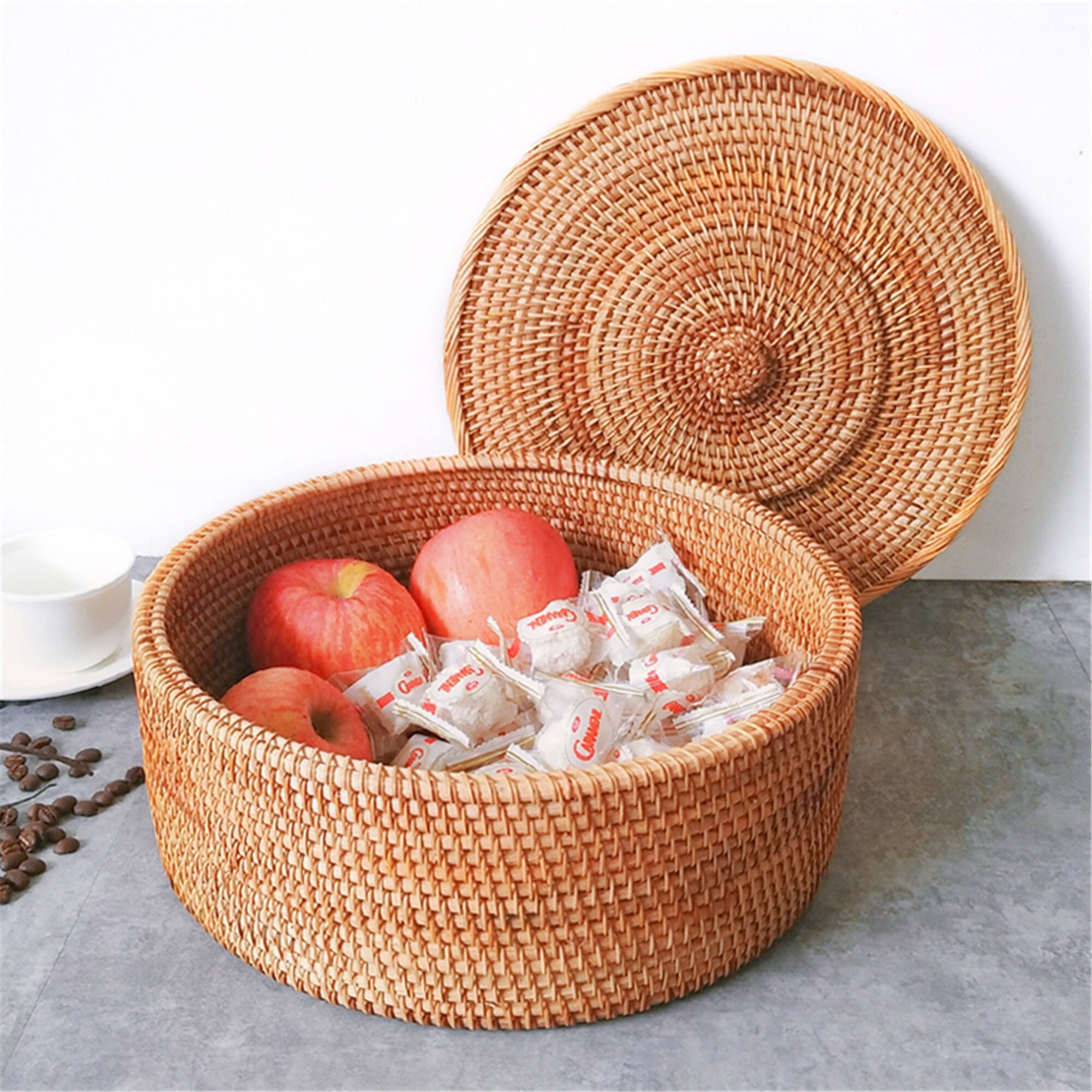 BEAHING Obstkorb Mit Deckel - 10,2 Zoll, Transparent & Stylisch | Mit Lucky Cat Griff & Ablauf