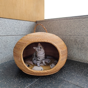 Rattan weave pets nest,rattan cat house,cat bed with cushion,rattan dog house,suitable for small pet, multiple options available