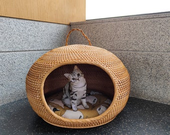 Rattan weave pets nest,rattan cat house,cat bed with cushion,rattan dog house,suitable for small pet, multiple options available