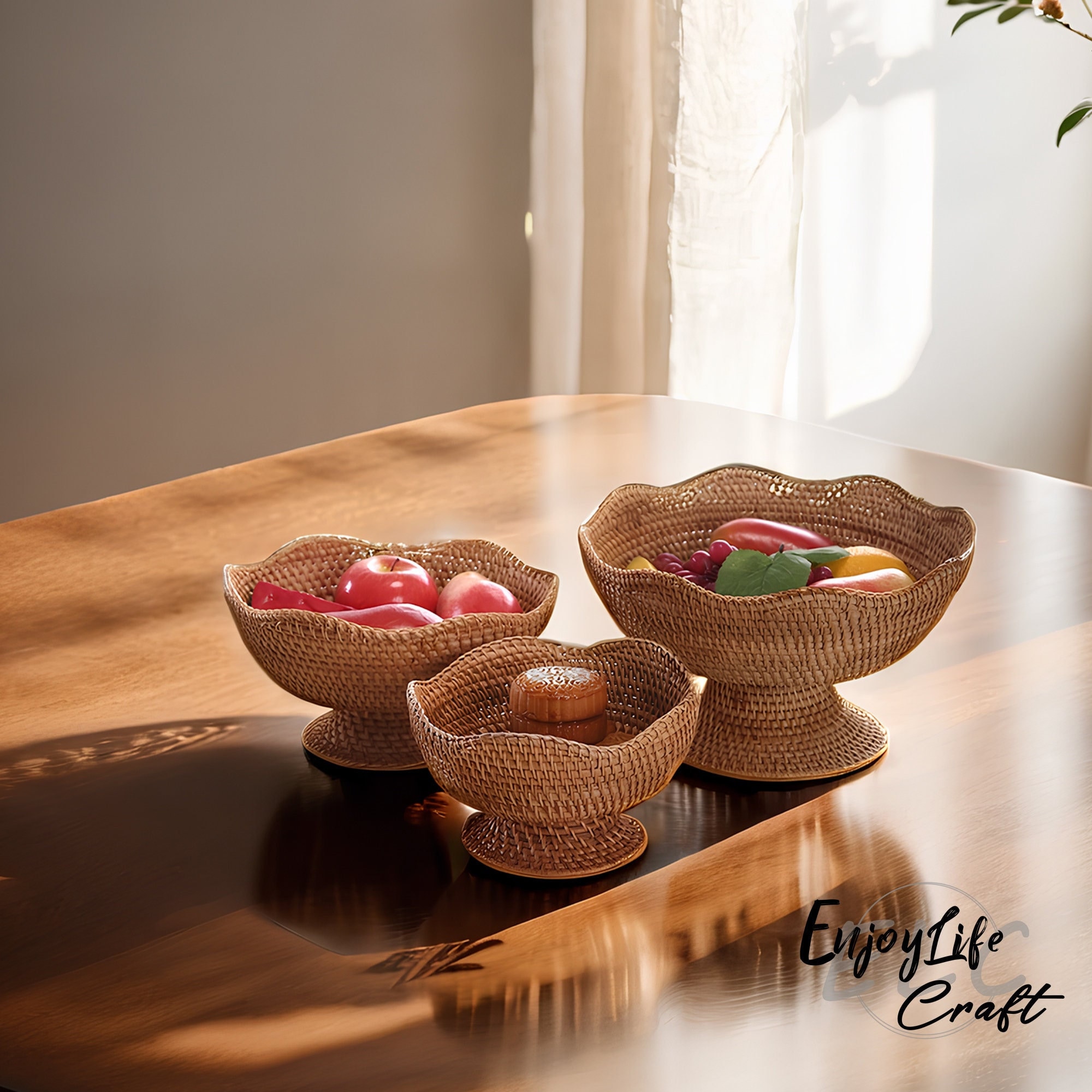 Rattan Woven Fruit Basket,Handcrafted Desktop Fruit Bread Nuts Candies Tray, Serving Tray Basket,Rattan Storage Basket