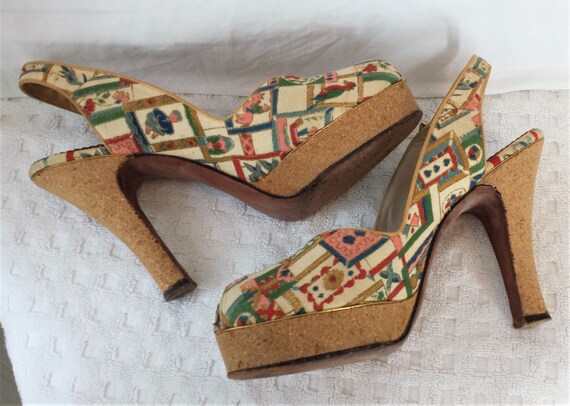 High Heel Shoes 1940's Paint Print with Gold Sling