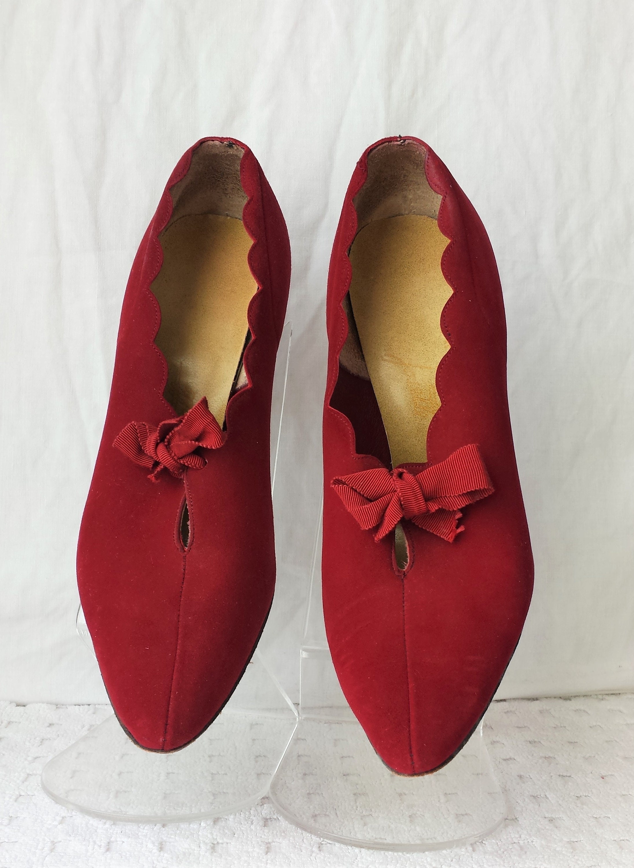 Wine Suede Shoes 1950's Scallop Edge Josette Kitten Heels | Etsy