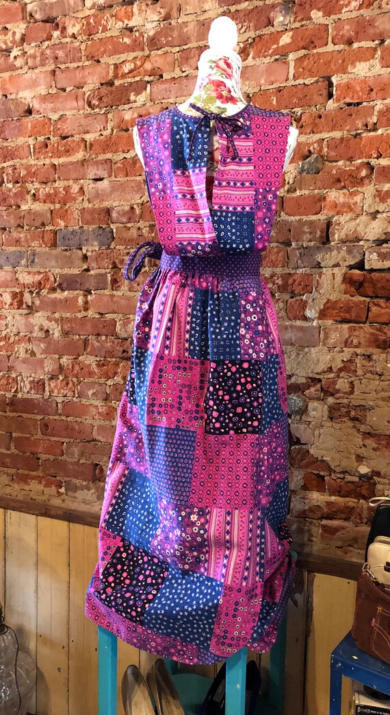 Vintage Design House Apron Dress / Wrap Dress / Pi