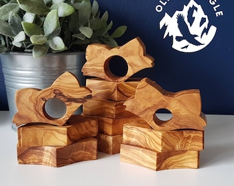 Olive Wood Fox Page Holder: Thumb Book Spreader