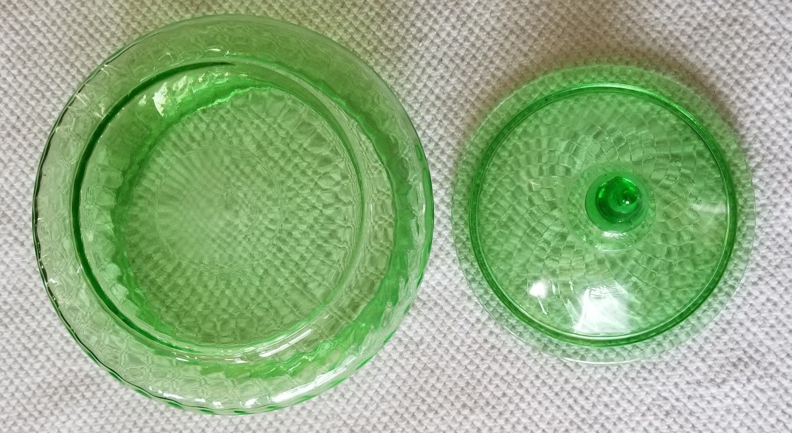 Anchor Hocking Vaseline Uranium Glass Spiral Green Candy Dish Etsy