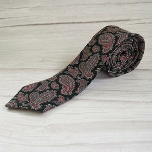 Vintage necktie, Mens tie, Pure silk, 90s Silk Tie