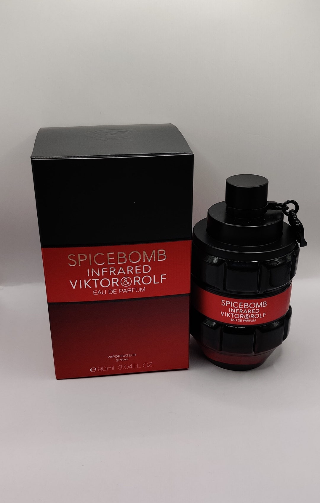 Viktor & Rolf Spicebomb Infrared Edp Sample Travel Spray -  Israel