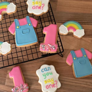 Custom Iced Ms Rachel Sugar Cookies - Etsy UK