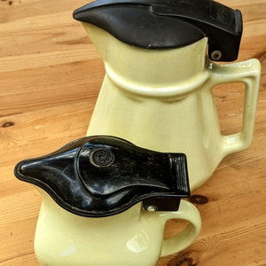 Vintage Fowler Ware ceramic electric kettle set of 2 1950s Australian Kettle, lemon coloured.
