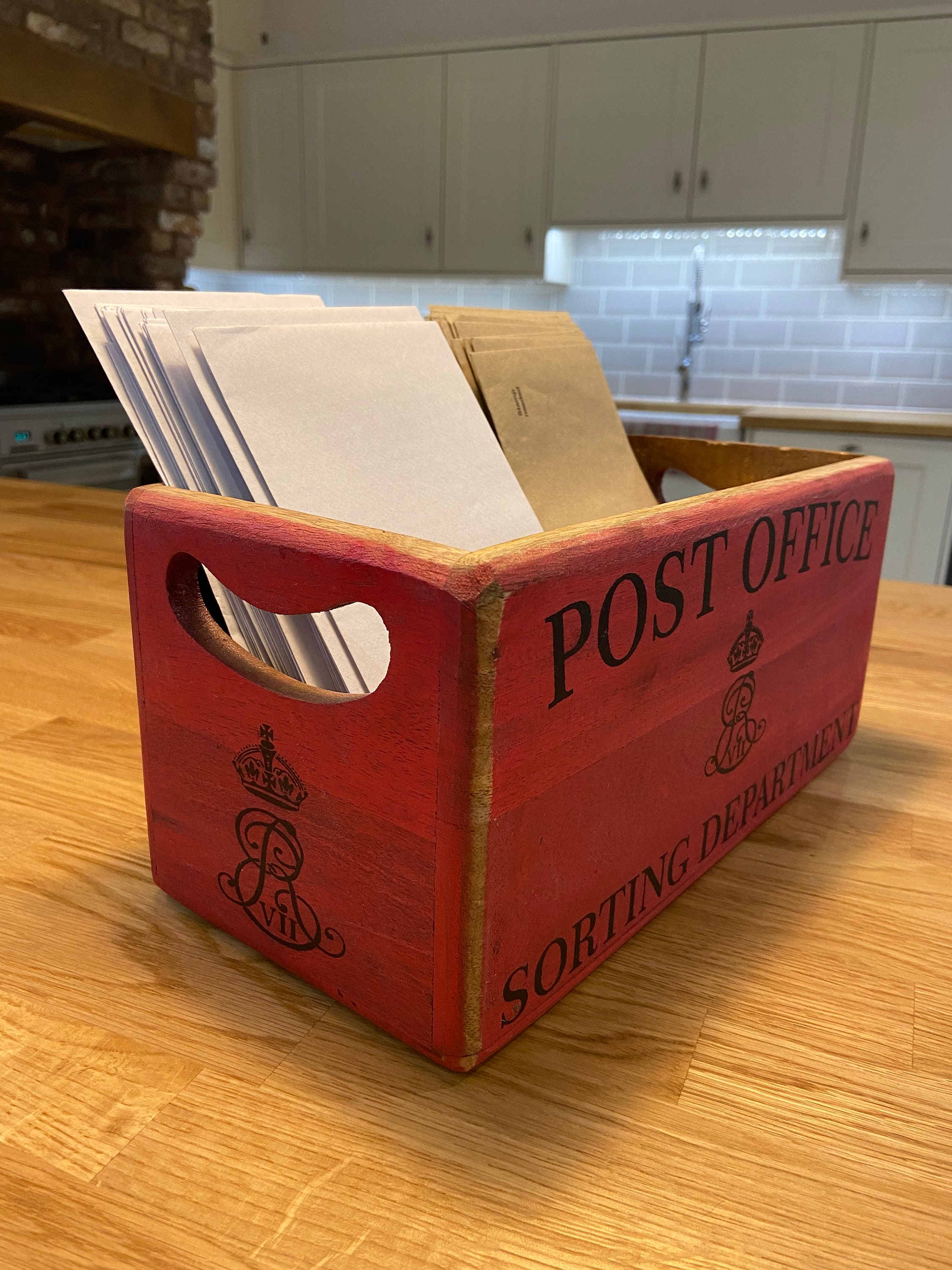 Solide Hartholz Aufbewahrungsbox. 30cm lang von Hand | Etsy